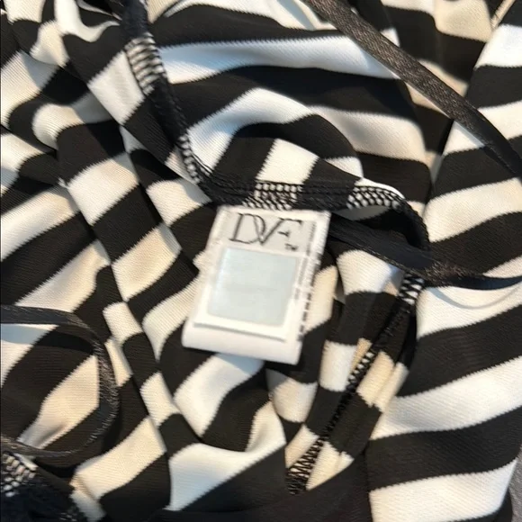 NWT DVF New Julian Two Black/White Stripe Wrap Dress - Picture 7 of 10